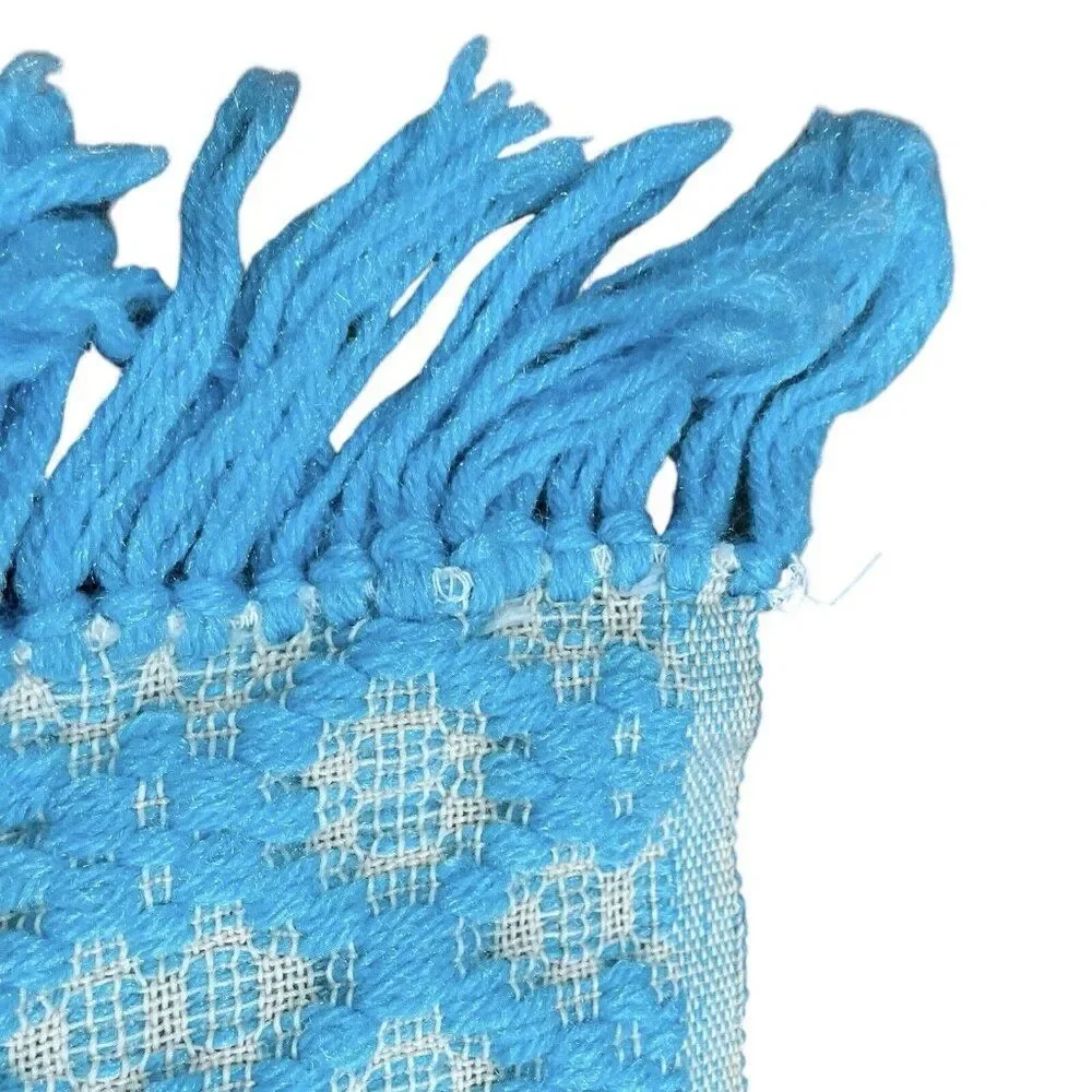 RARE Vintage 1960s Light Blue Fringe Double Daisy Throw Blanket 50x33 BEAUTIFUL